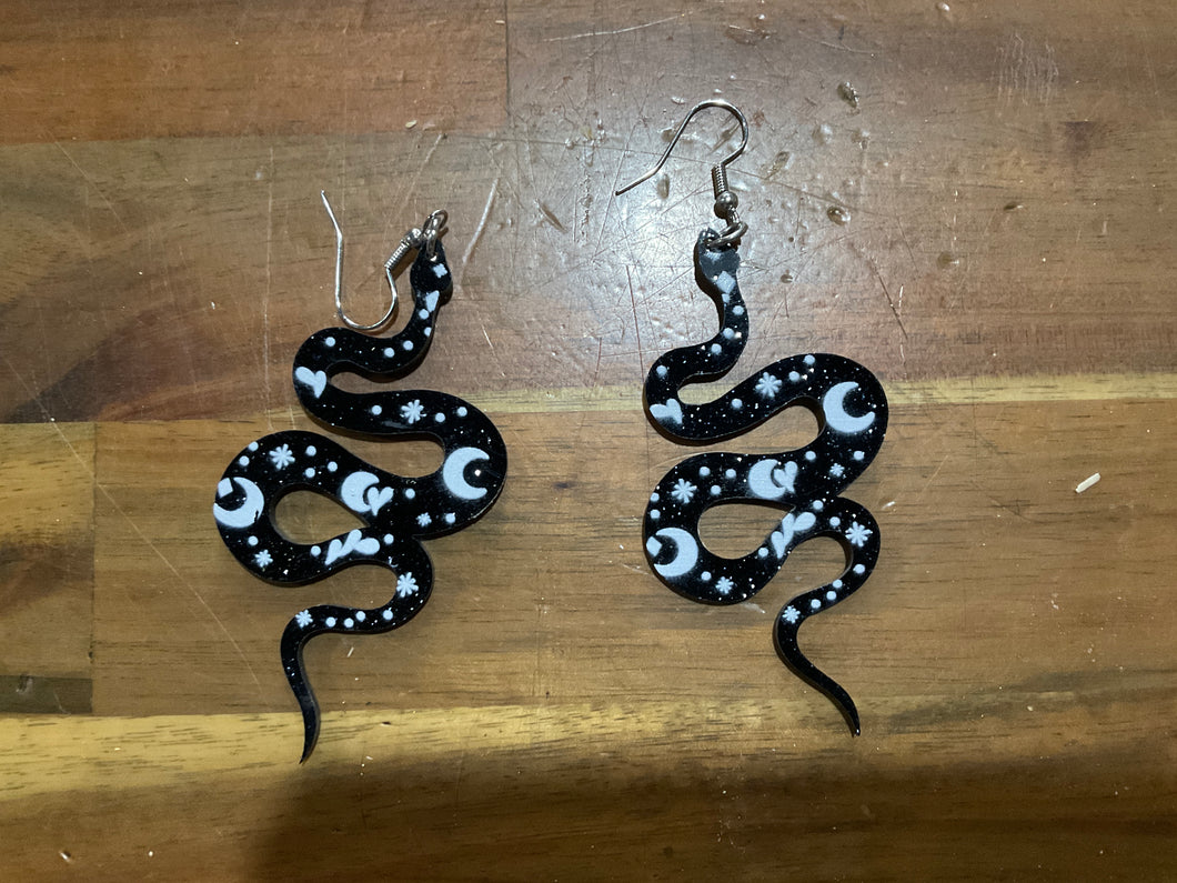 Acrylic Black Luna Snake Earings