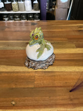 Load image into Gallery viewer, Windstone Dragon and Egg. Wsb
