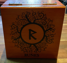 Load image into Gallery viewer, Deluxe Wooden Runes w Box
