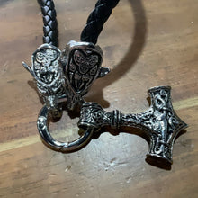 Load image into Gallery viewer, Wolf Head Thors Hammer Necklace Silver
